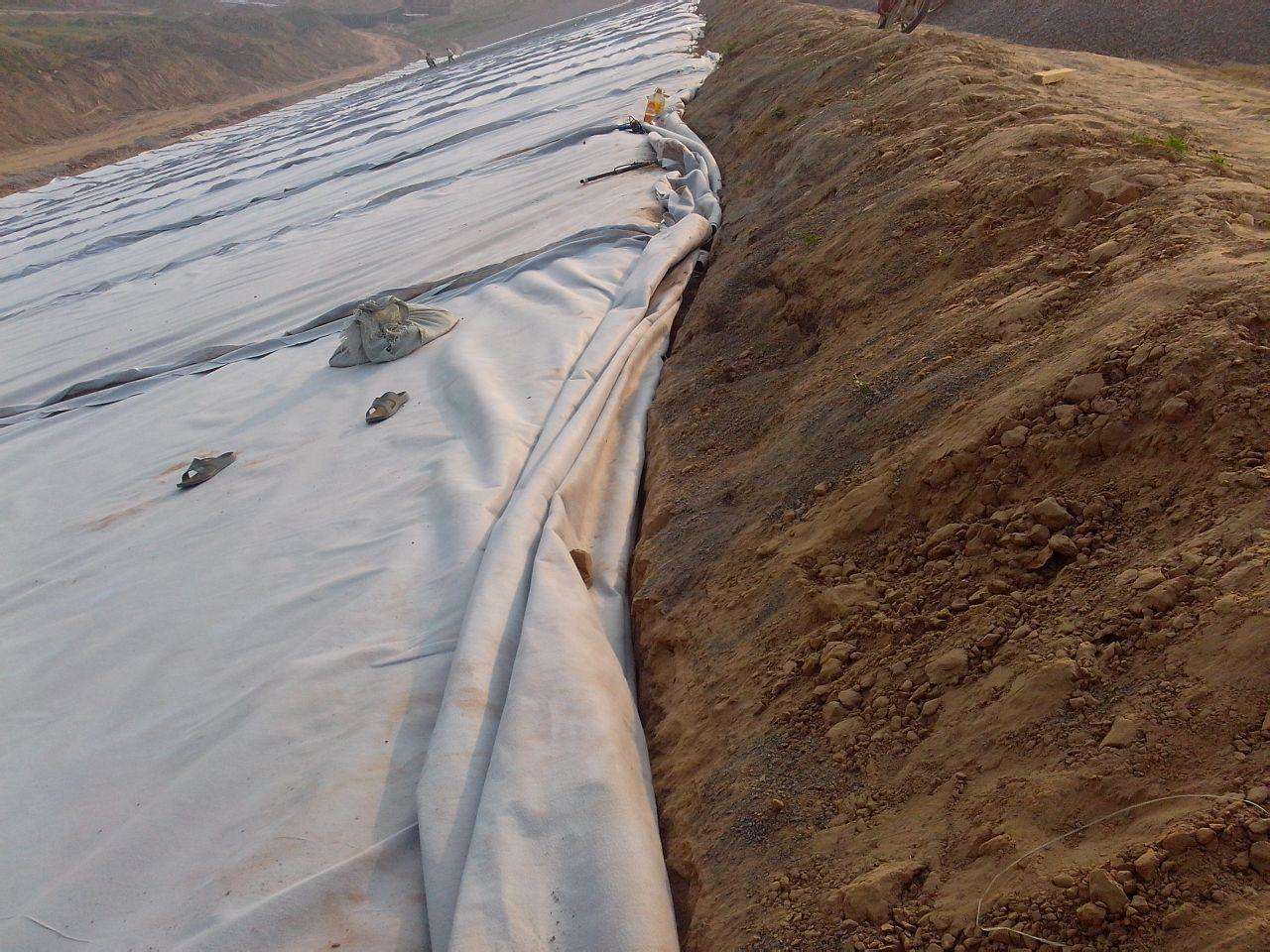 防水土工膜施工中技术质量标准有哪些?